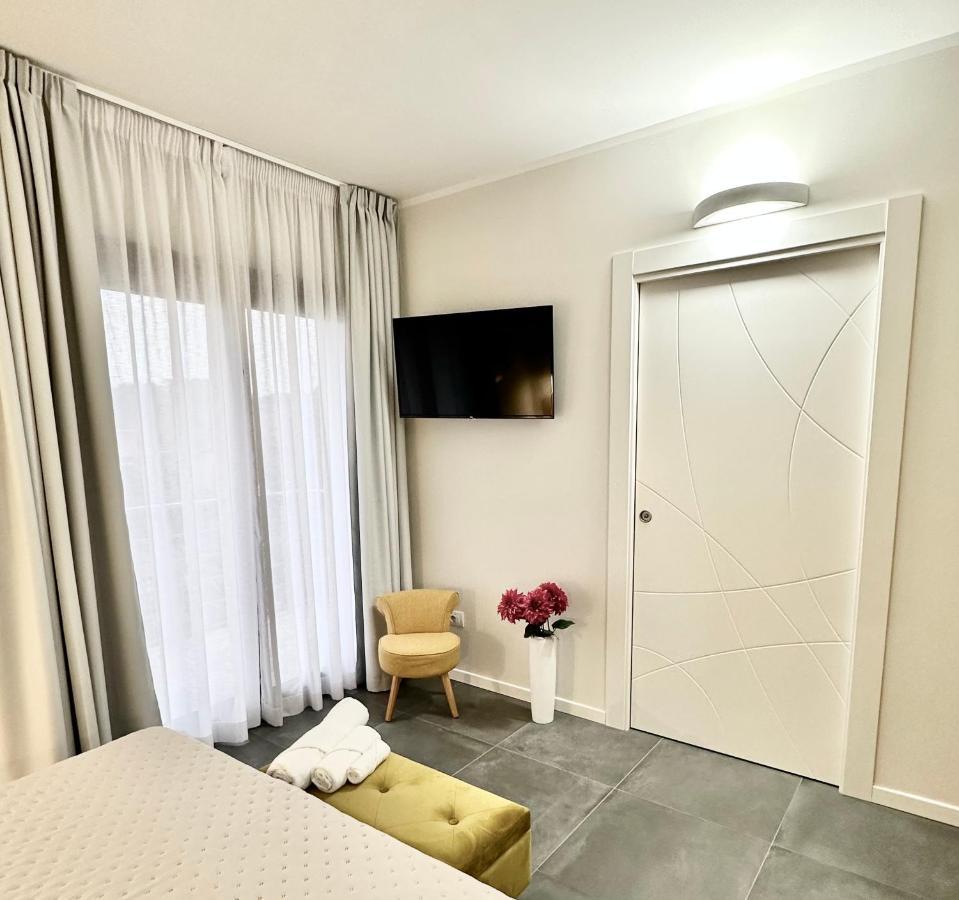 Karasole Hotel San Teodoro  Ngoại thất bức ảnh